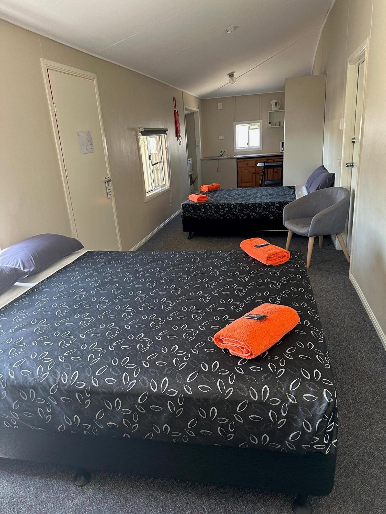 Winton Outback Motel Esterno foto