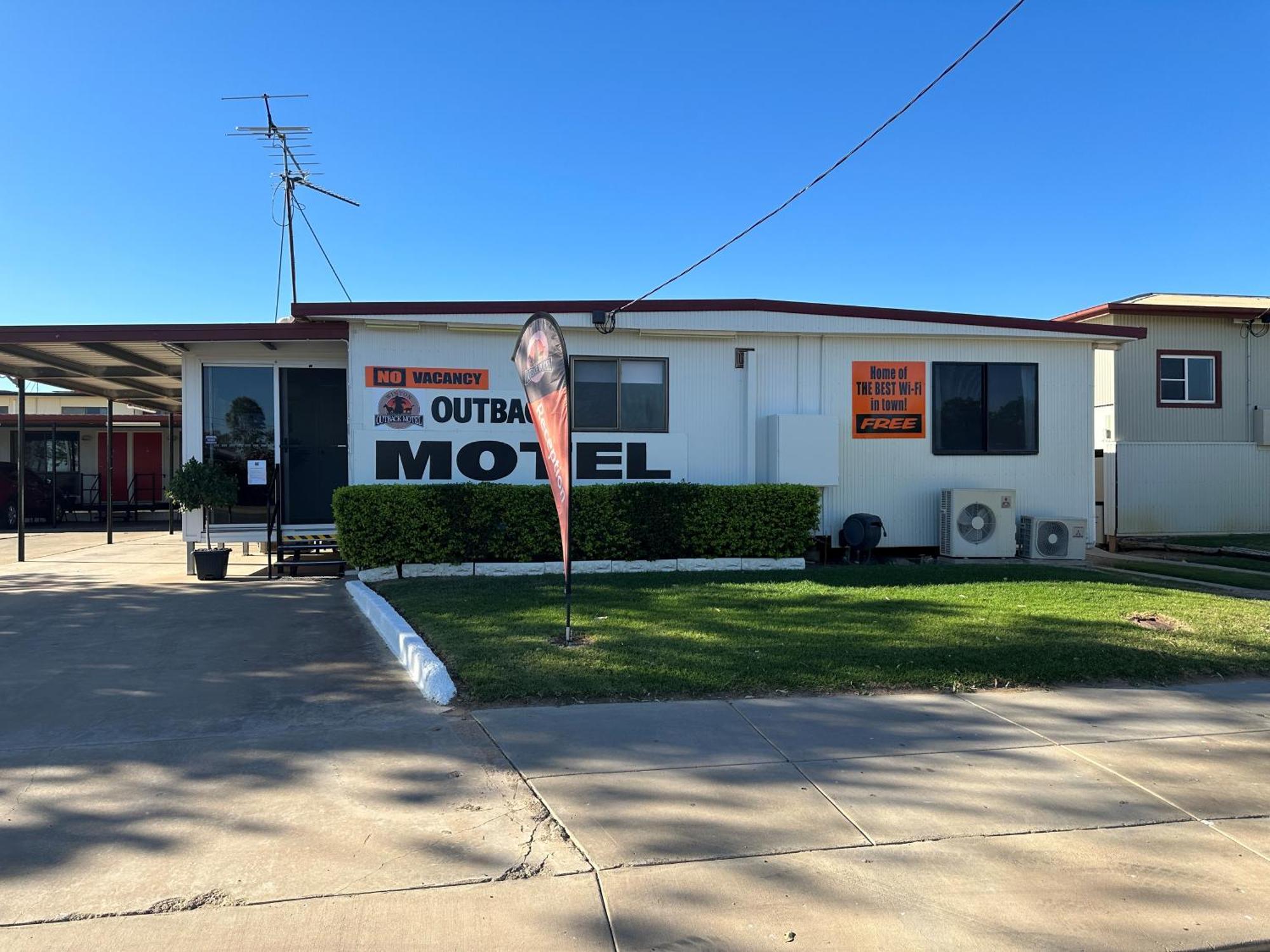 Winton Outback Motel Esterno foto
