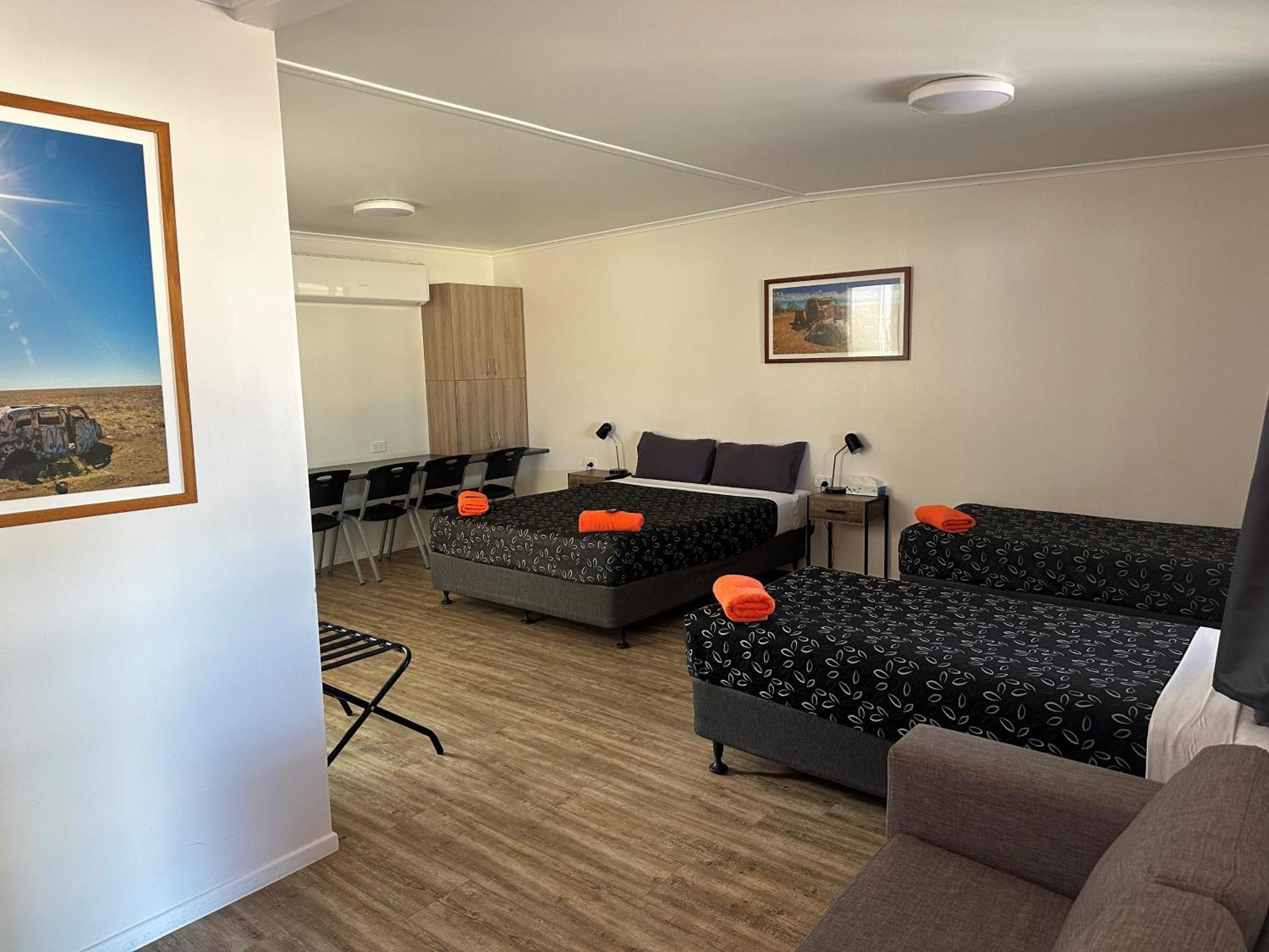 Winton Outback Motel Esterno foto