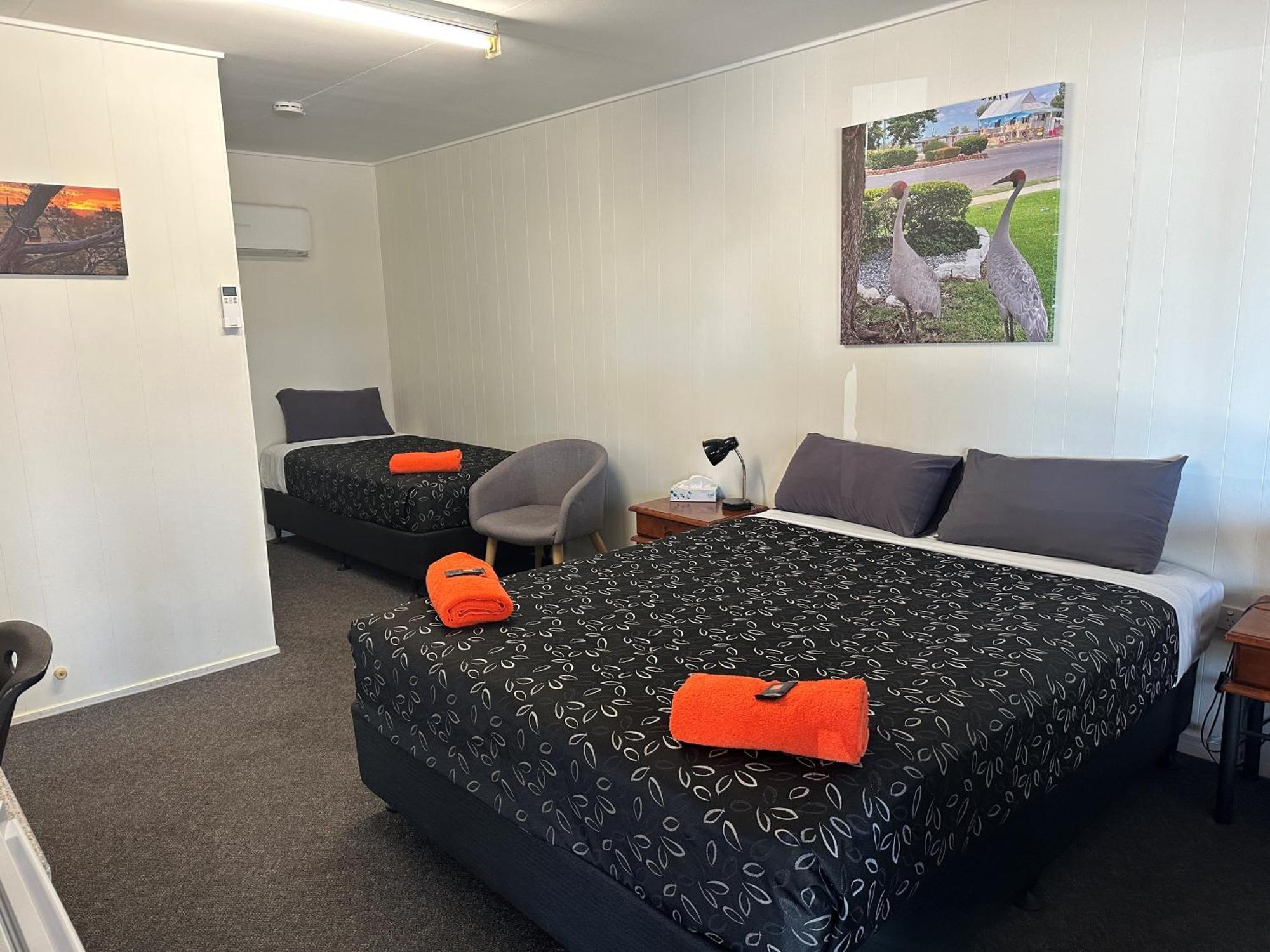 Winton Outback Motel Esterno foto